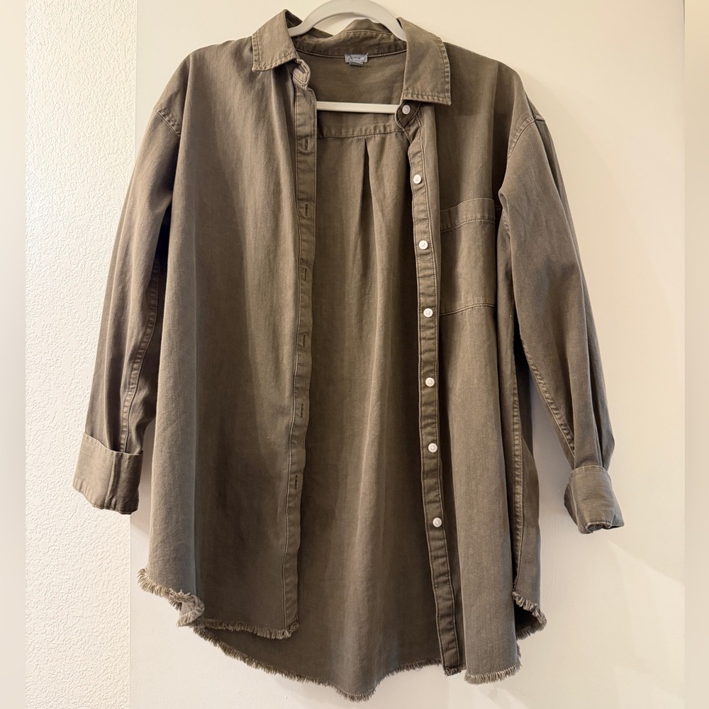 Aerie Olive Green Button-Front Shirt Jacket